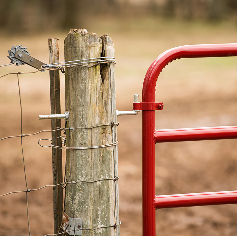 Hardware & Accessories